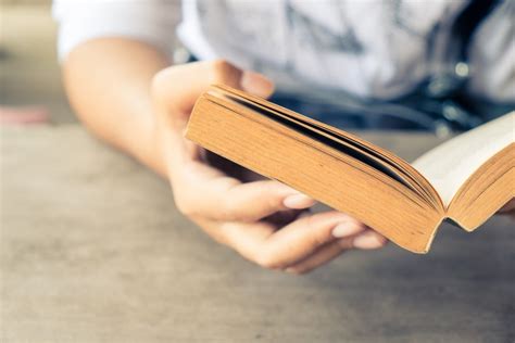 看什麼書|讀好書，比讀很多書重要！哪些書你該少看 ...